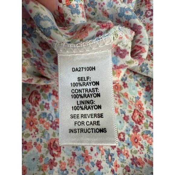 Aakaa Floral Midi Dress with Red Accents - Picture 12 of 13